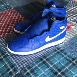 Air Jordan 1 Hyper Royle gs
